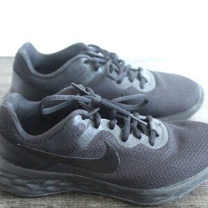 Nike Women's Revolution 6 NN DC3729-001 Black Running Shoes Sneakers Size 7 EUC